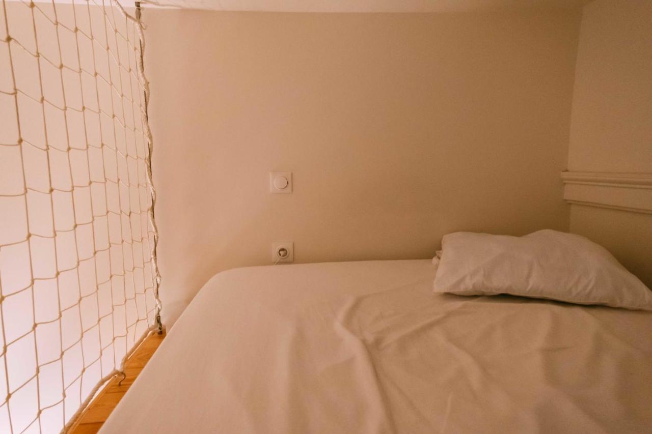 Charming Apartment With Terrace In Lille Luaran gambar