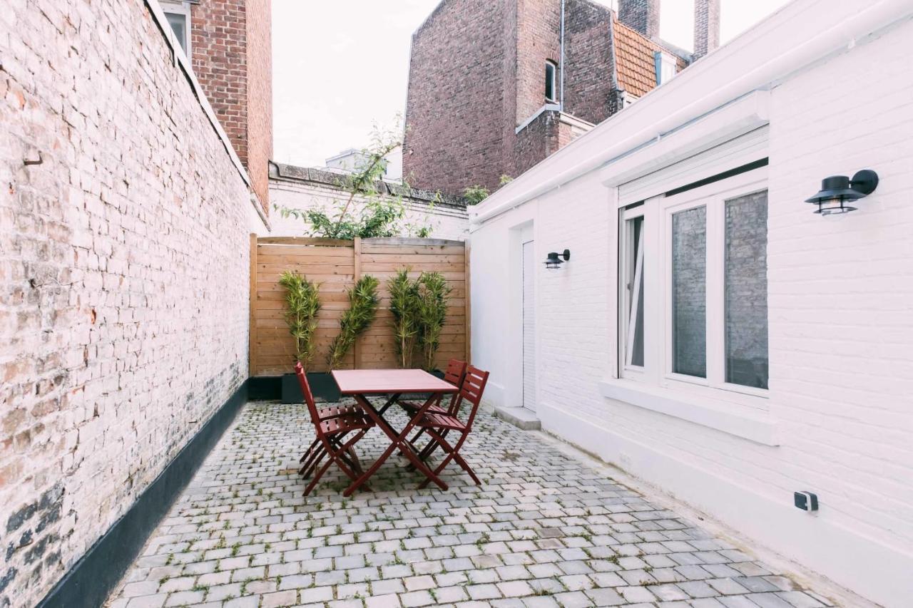 Charming Apartment With Terrace In Lille Luaran gambar